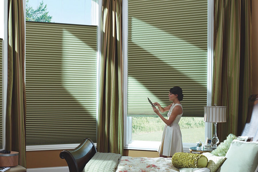 HOW TO CHOOSE THE RIGHT WINDOW COVERINGS